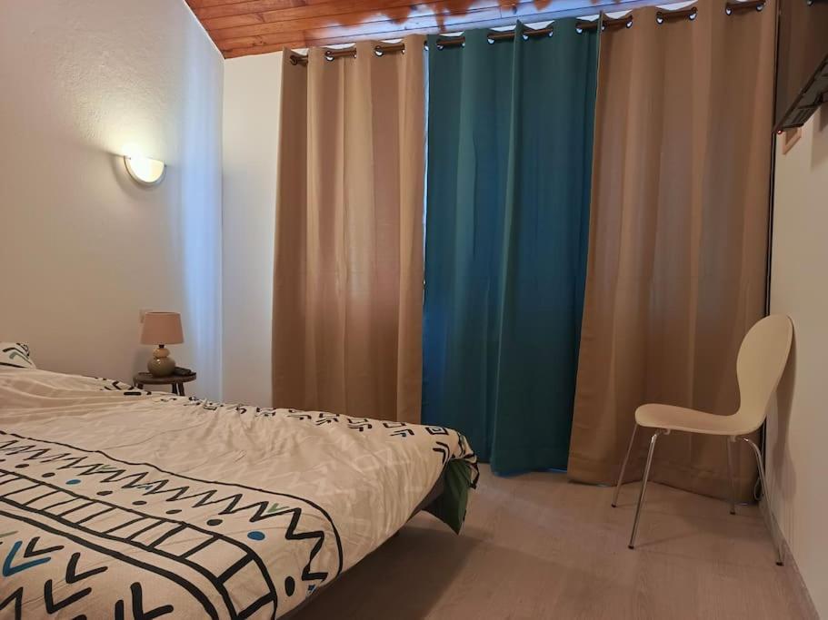 Maison A Cote De La Mer Фламанвил Екстериор снимка